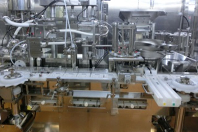 Aseptic Vial Filling machine